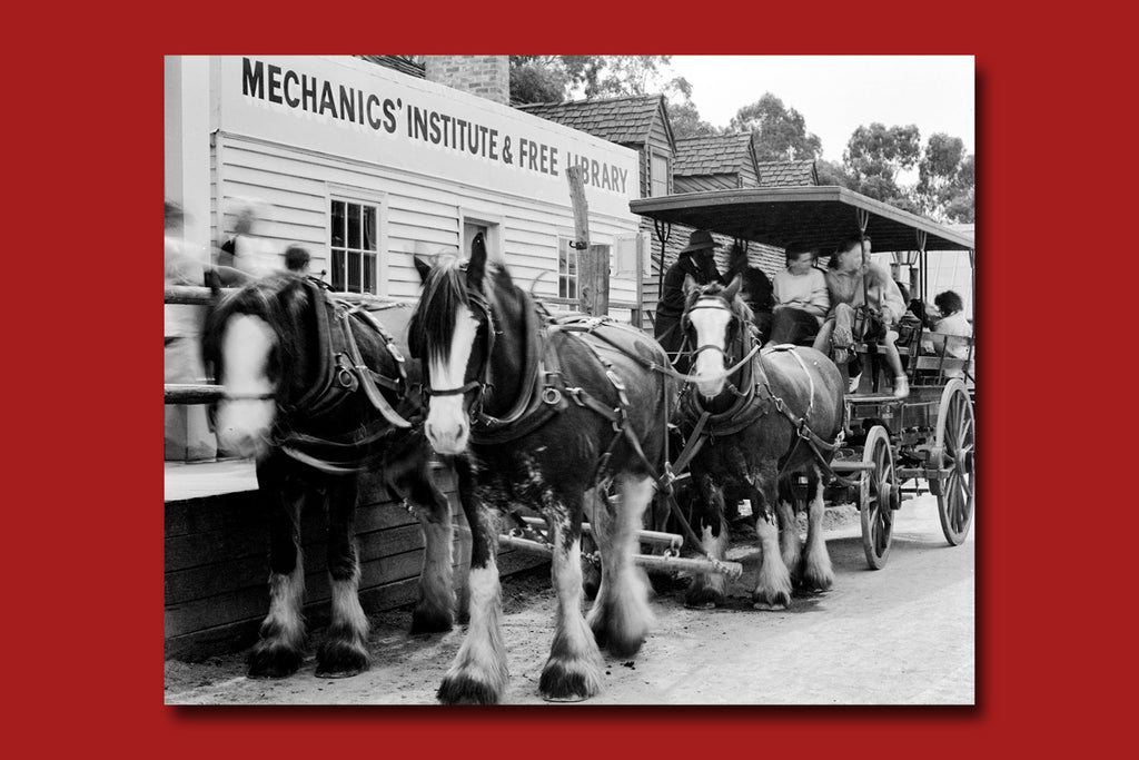 Vintage Image, Mechanic's Store, Horse and Carriage, Camera Electronic