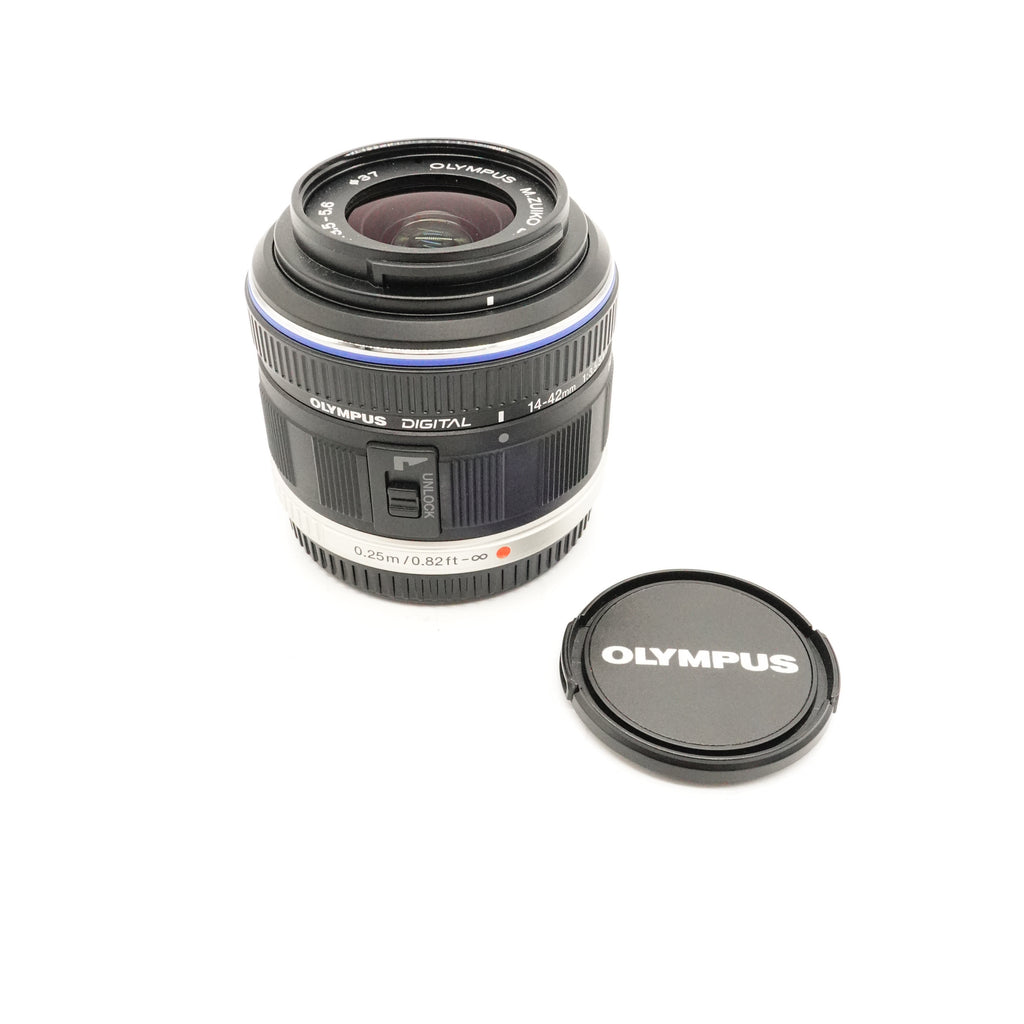 Pre-Owned Olympus M.Zuiko Digital ED 14-42mm f/3.5-5.6 EZ II with Caps SN: AB7220316 (Second Hand)