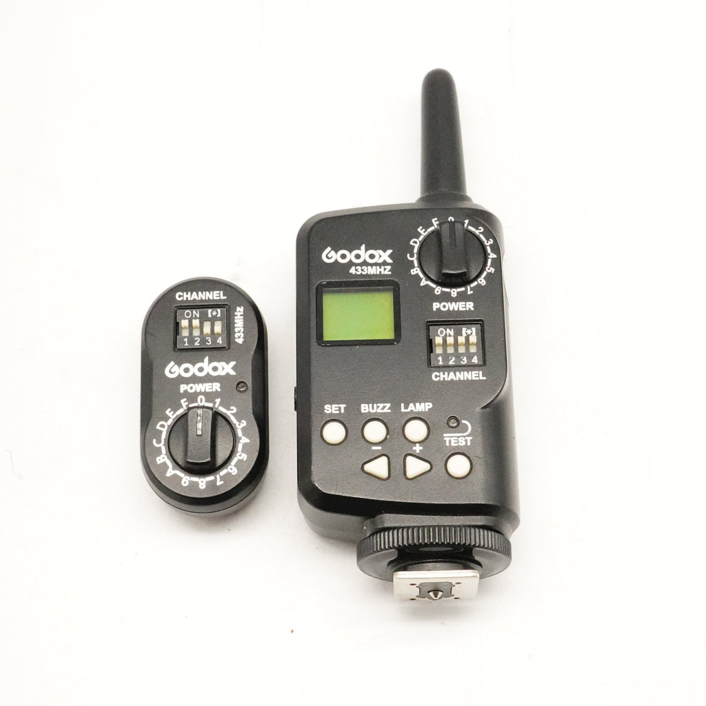 Pre-Owned Godox 433MHz Radio Trigger with Controller (Second Hand)