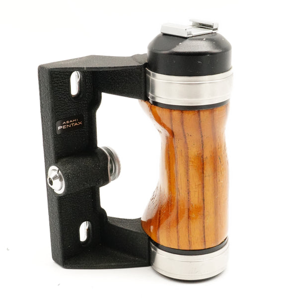 Pre-Owned Pentax 67 Wooden Handle (Second Hand)