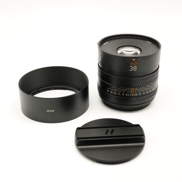 Pre-Owned Hasselblad XCD 38mm f/2.5 V Lens Boxed as New with Caps, Hood, Pouch SN: 8NHI17751 (Second Hand)