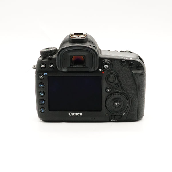 Pre-Owned Canon 5D Mark IV Body Boxed W/ Data Cable, Battery, Strap, Manual SN: 515038000076 (Second Hand)