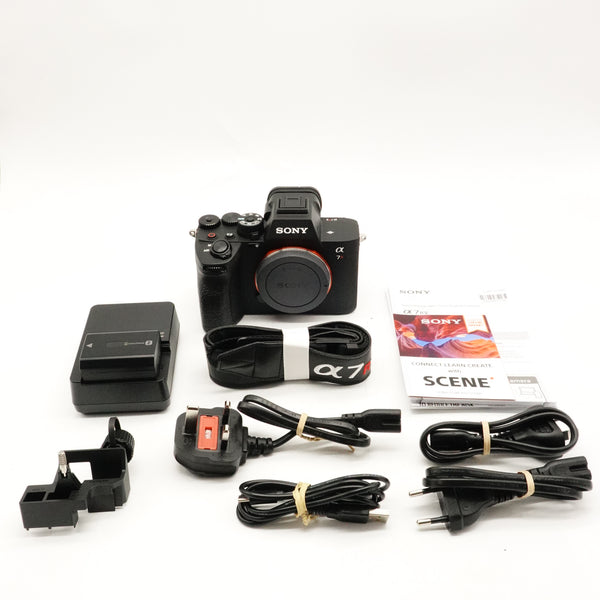 Pre-Owned Sony A7R V Mirrorless Camera Body  With Boxed As New With All Original Accessories SN: 2754276 (Second Hand)