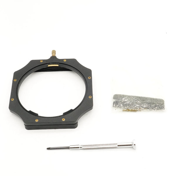Pre-Owned Lee Filters Foundation Holder Kit With Pouch, Screwdriver, Spare Screws (Second Hand)