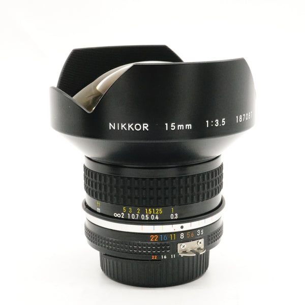 Pre-Owned Nikon 15mm F3.5 AIS Manual Focus Lens With Case and F&R Caps SN: 187087 (Second Hand)