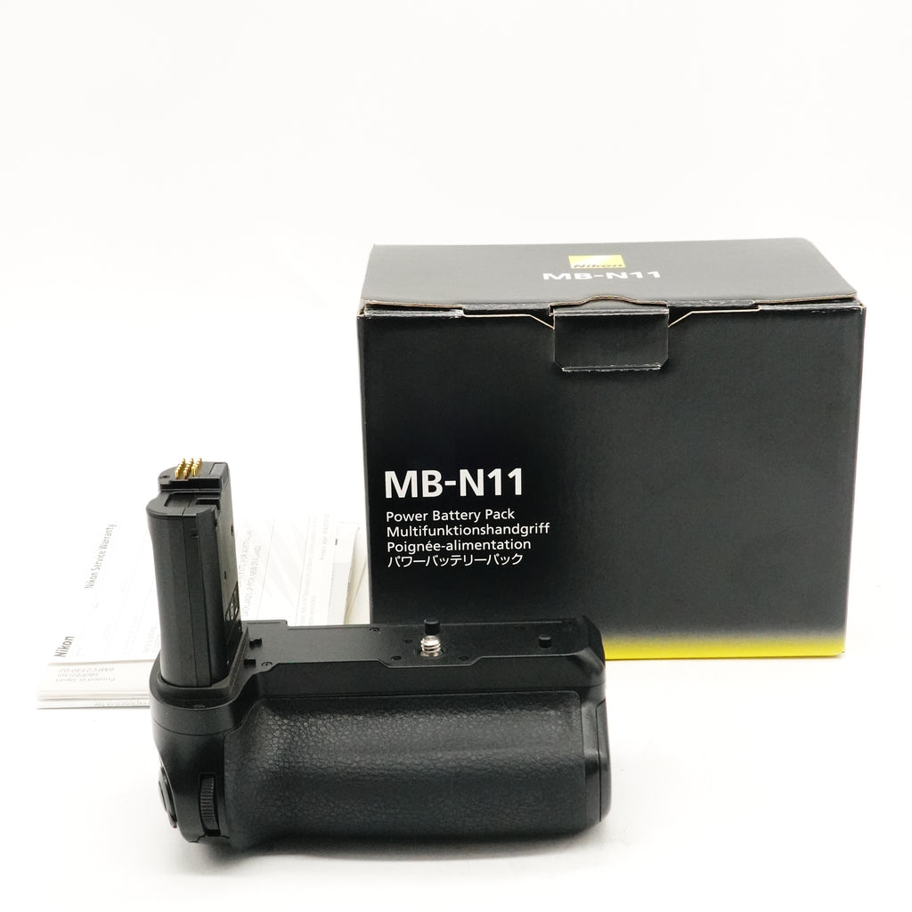 Pre-Owned Nikon MB-N11 Battery Grip With Box Charger Battery Manual SN: 2003055 (Second Hand)