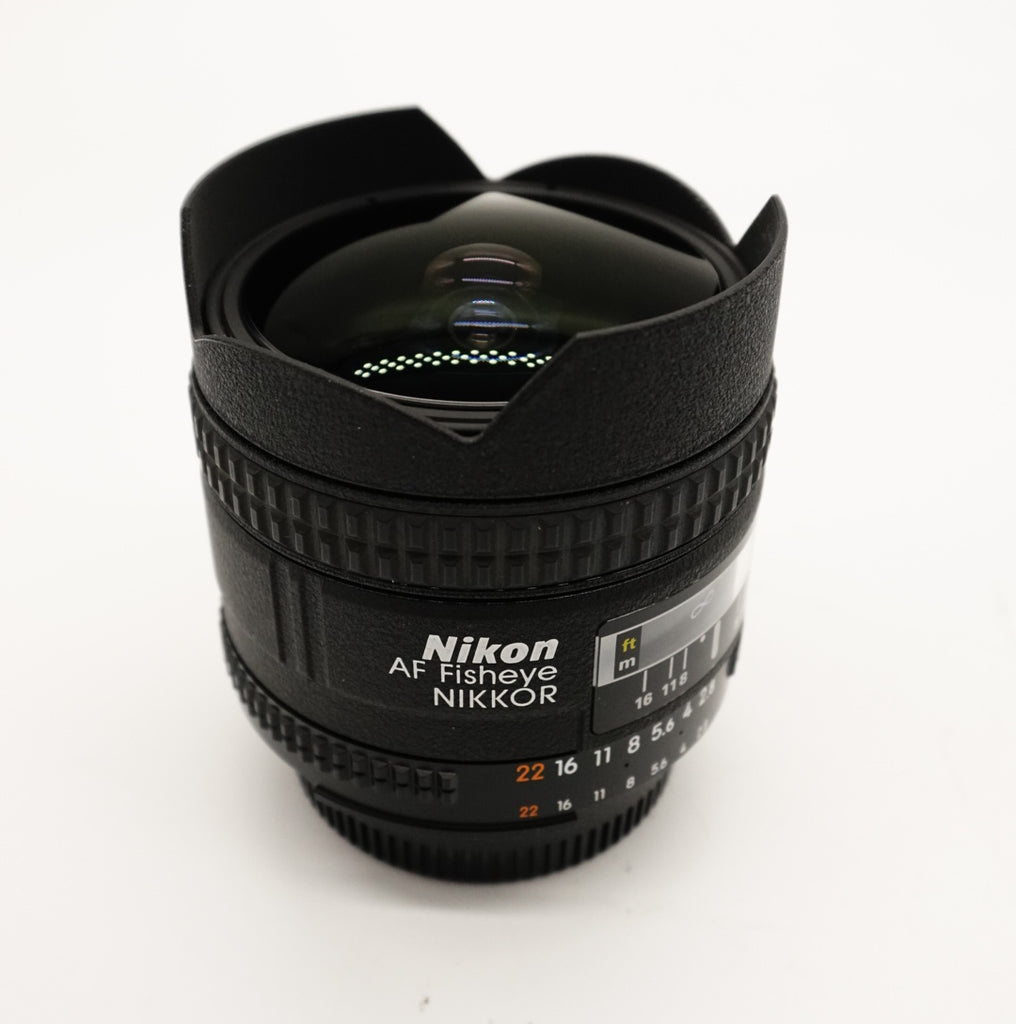 Pre-Owned Nikon AF-D 16mm f2.8 Fisheye Lens SN: 630134 Mint in Box (Second Hand)