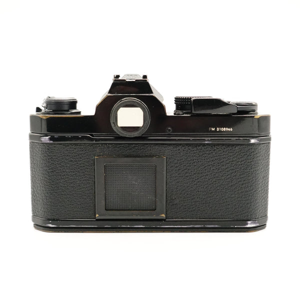 Pre-Owned Nikon FM Film SLR Body w/Strap 3108946