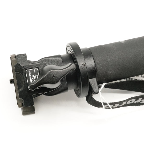 Pre-Owned Manfrotto 680B Monopod With 3229 swivel/tilt head SN: A0974748 (Second Hand)
