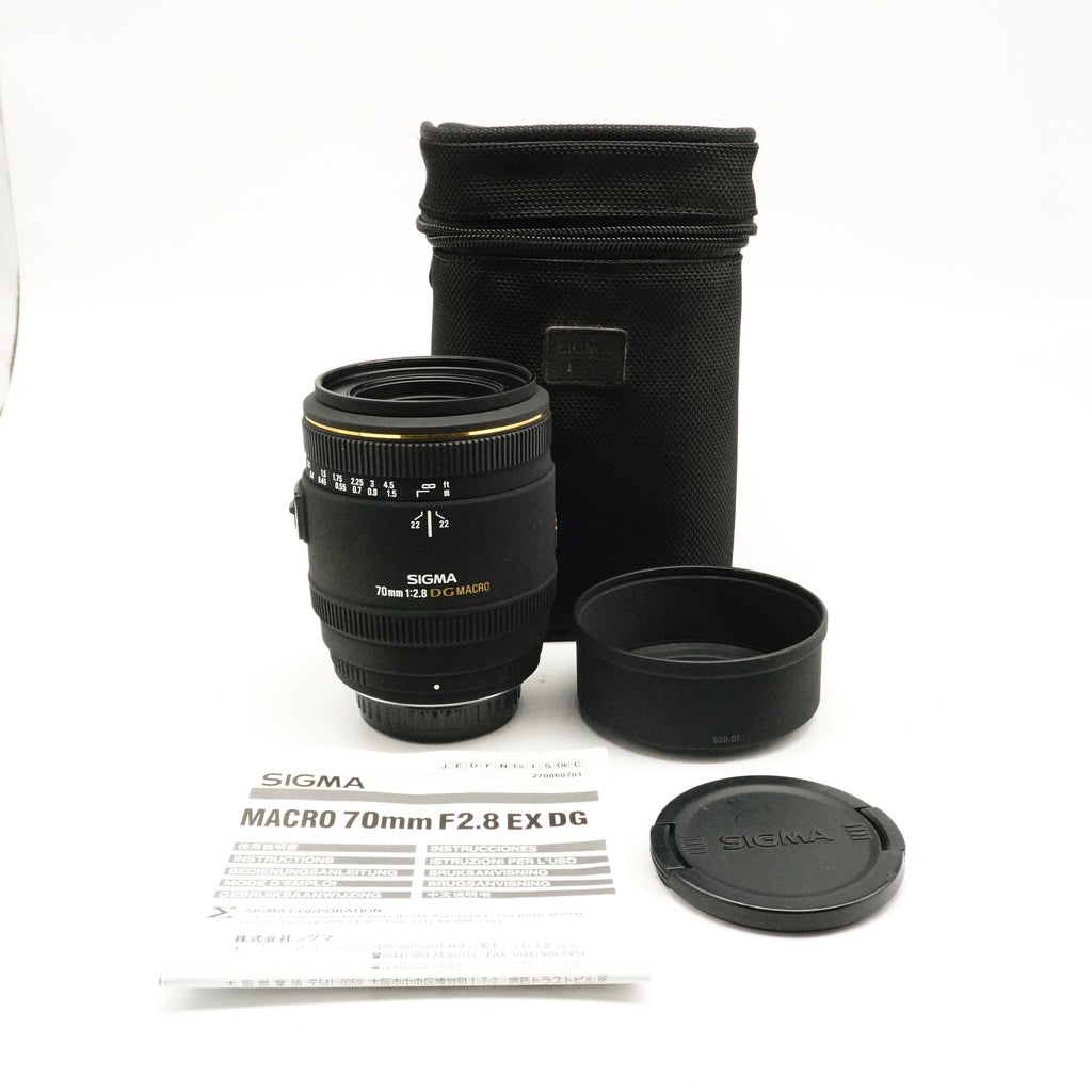 Pre-Owned Sigma 70mm f/2.8 EX DG For Pentax With Pouch, Manual, Front & Rear Caps SN: 1006157 (Second Hand)