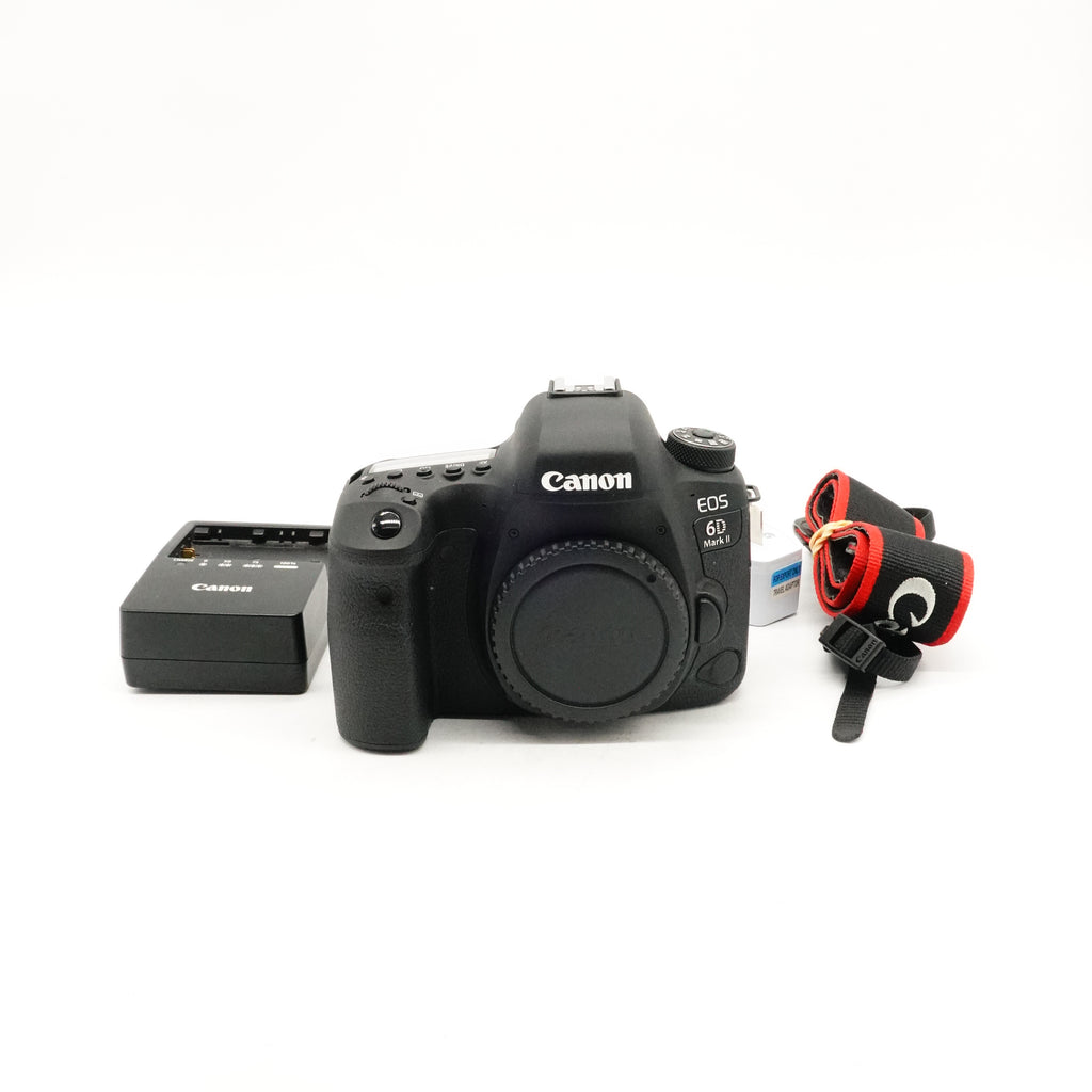 Pre-Owned Canon 6D Mark II DSLR  Body with Strap Charger & Battery SN: 185052000159 (Second Hand)