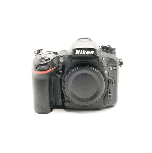 Pre-Owned Nikon D7100 Body w/Battery Cables & Strap SN: 6165517