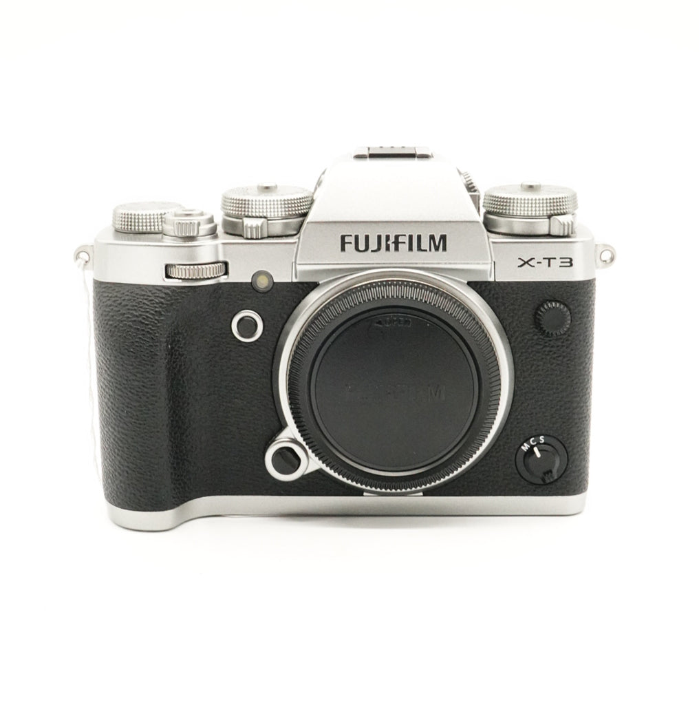 Pre-Owned Fujifilm X-T3 Body w/Box and Accessories SN: 9CQ13934