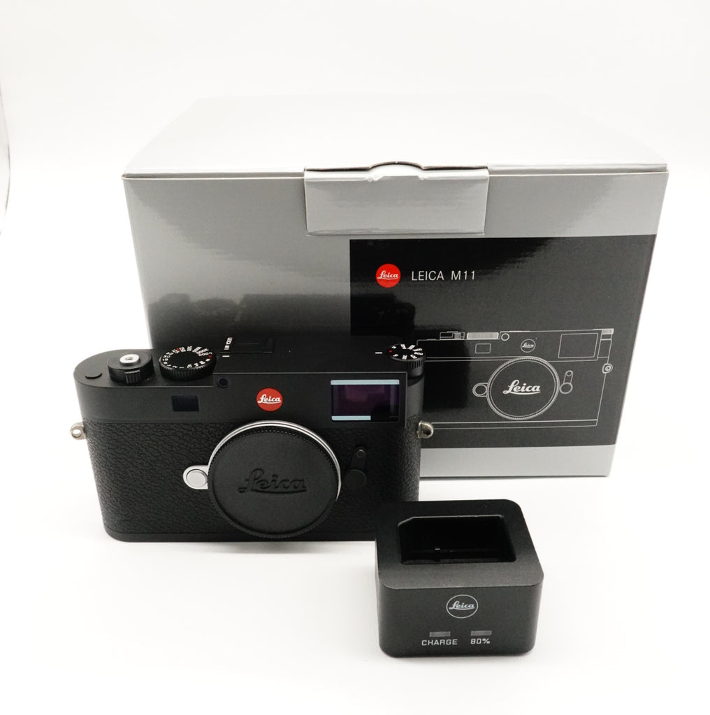 Pre-Owned Leica M11 Digital Camera Black W/Box, Charger, Battery, USB-Lightning Cable SN:5592573 (Second Hand)