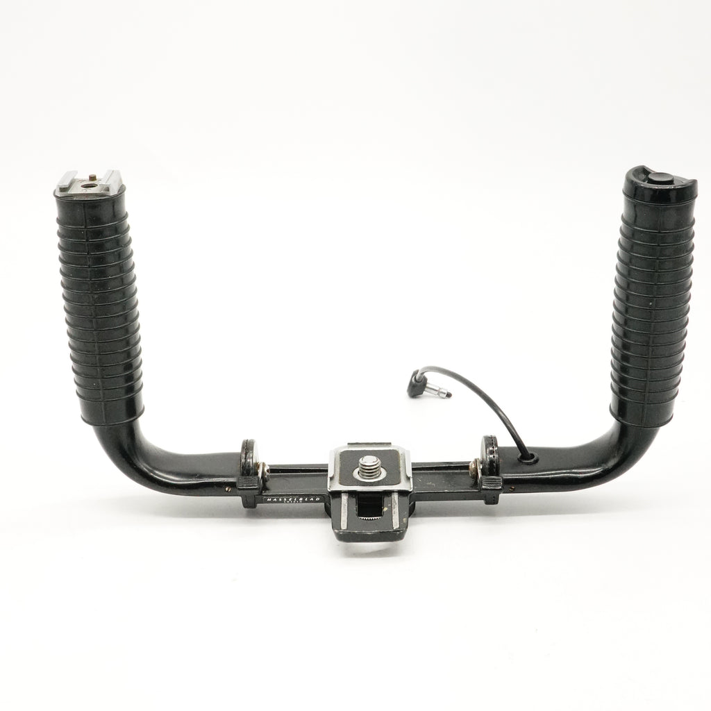 Pre-Owned Hasselblad Double Handgrip 46132 For 500ELM, 500ELX, 553ELX (Second Hand)