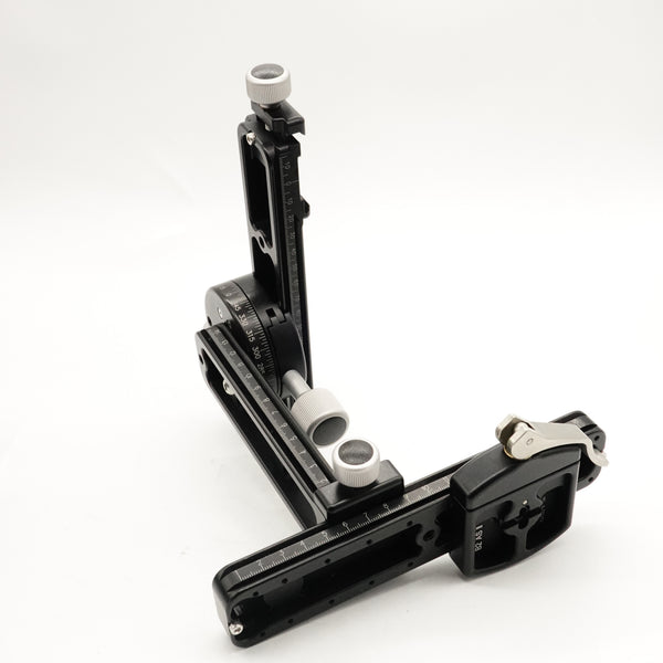 Pre-Owned Really Right Stuff Ultimate-Pro Omni-Pivot with B2 AS II H Release Base, Manual & Spare Screws(Second Hand)