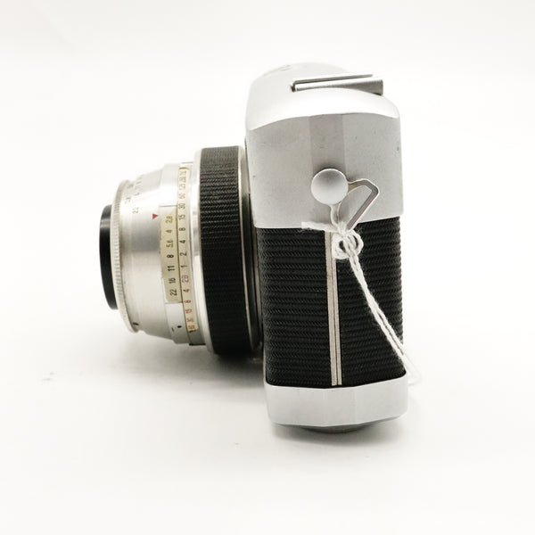 Pre-Owned Carl Zeiss Carl Zeiss Jena Werramatic Camera (Tessar f2.8 50mm) With Hood, Cap SN: 7225581 (Second Hand)