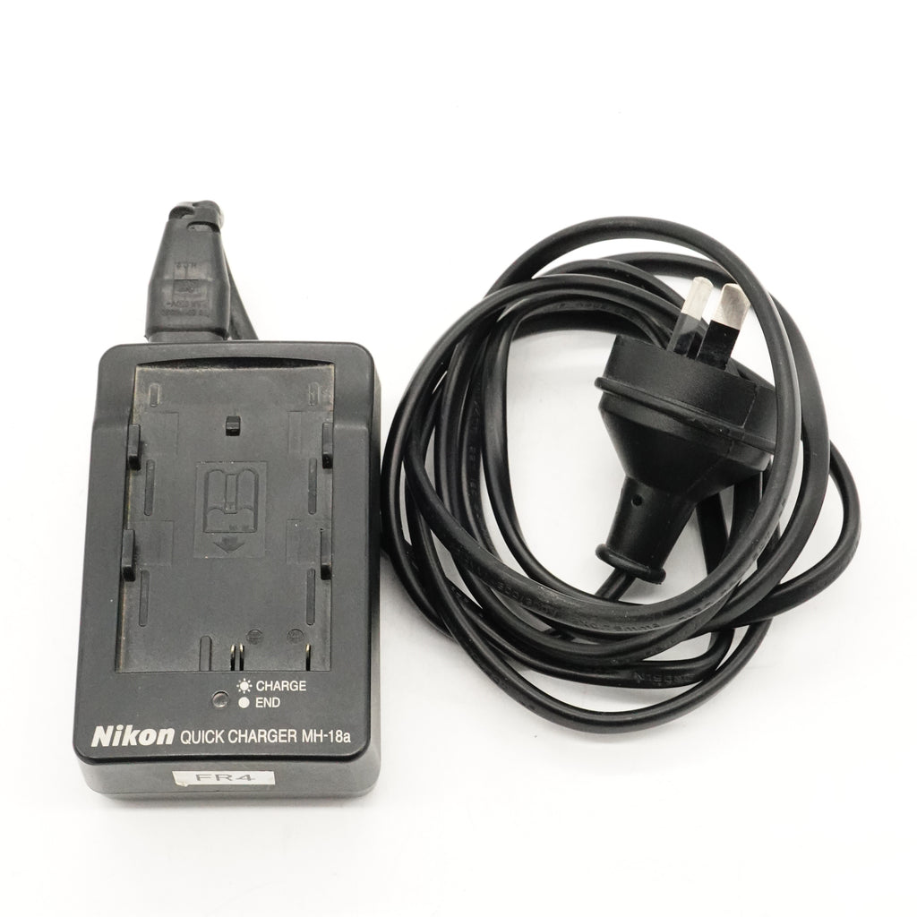 Pre-Owned Nikon MH-18a Charger  (Second Hand)