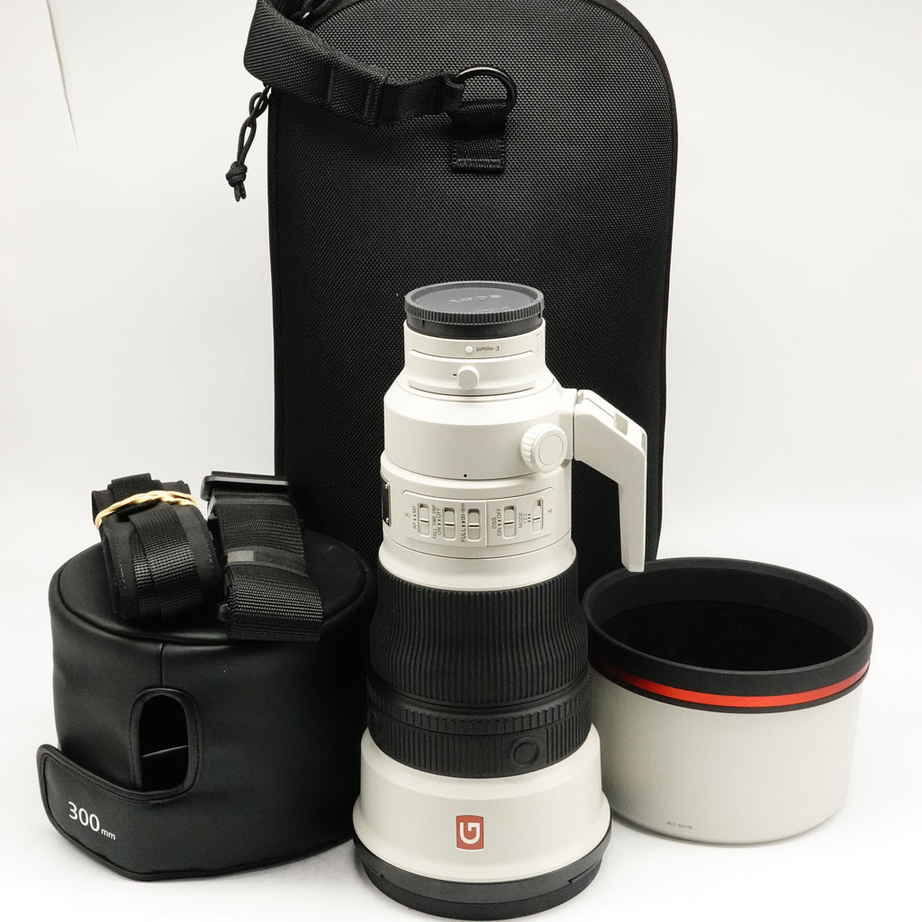 Pre-Owned Sony FE 300mm f/2.8 OSS GM Lens With Box Pouch & Hood SN: 6811404 (Second Hand)