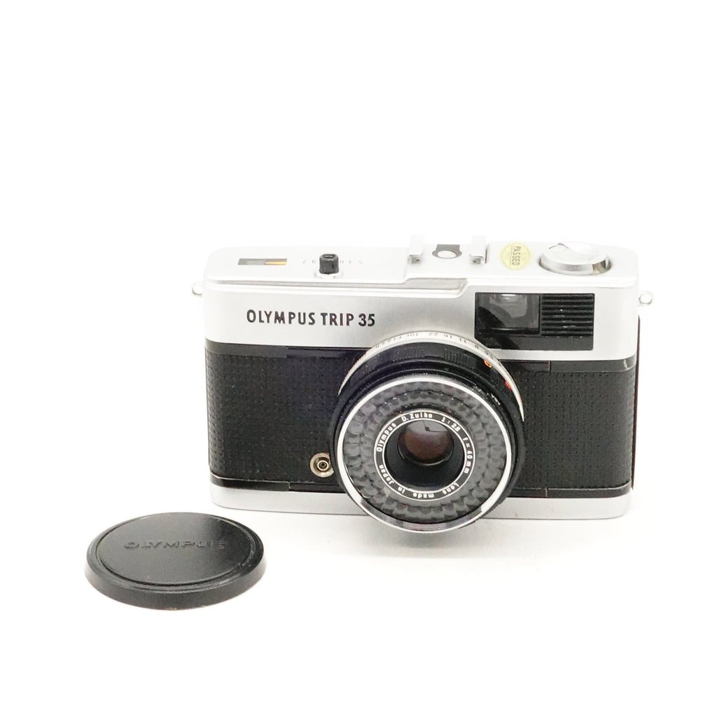 Pre-Owned Olympus Trip 35 Film Camera with Cap 5302297 (Second Hand)