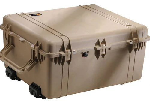 Pelican 1690 Transport Case with Foam - Desert Tan