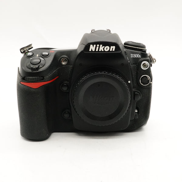 Pre-Owned D300s DSLR Body With Strap, Battery & Charger SN: 8002502 (Second Hand)