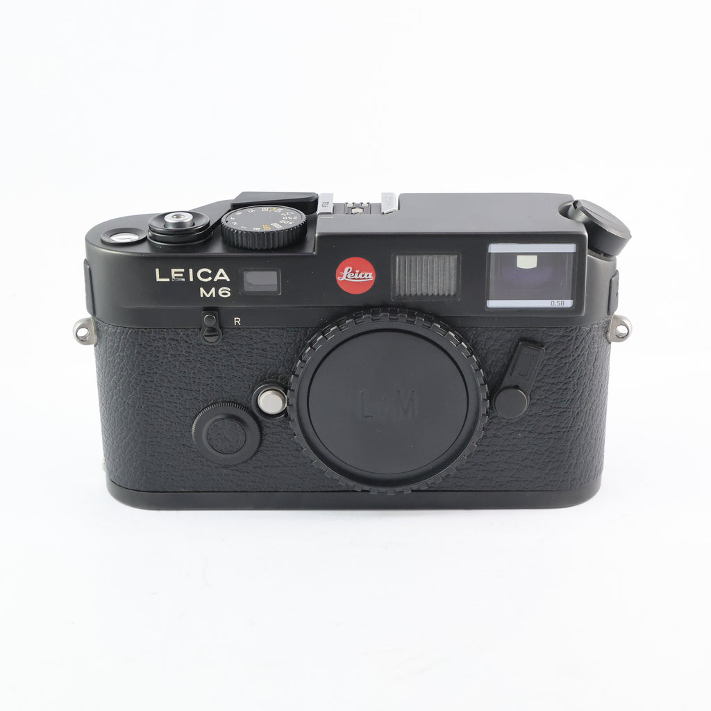 Pre-Owned Leica M6 TTL .58 Black Camera with Body Cap & Strap SN: 2593884 Year 2000 (Second Hand)