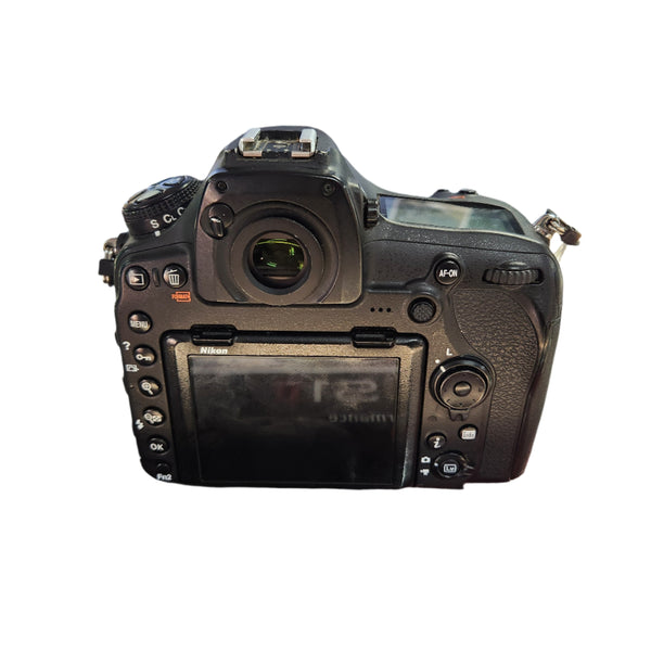 Pre-Owned Nikon D850 DLSR Body w/Box Manuals & Charger [SC 69k] 8405946