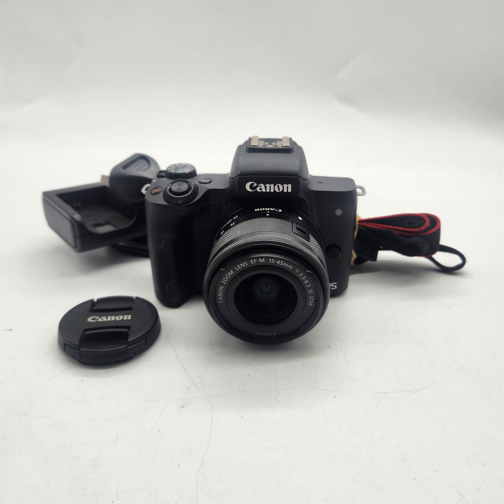 Pre-Owned Canon M50 Mark II w/15-45mm f/3.5-6.3 IS STM Lens Strap & Charger 095051000038 / 023208023346