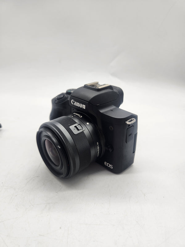Pre-Owned Canon M50 Mark II w/15-45mm f/3.5-6.3 IS STM Lens Strap & Charger 095051000038 / 023208023346