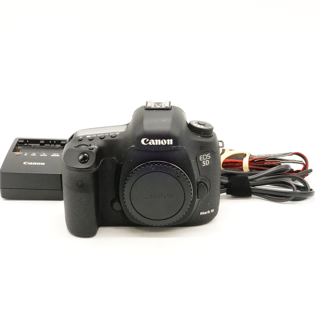 Pre-Owned Canon 5D Mark III DSLR Body With Body Cap, Battery, Charger & Strap SN: 0680240010 (Second Hand)