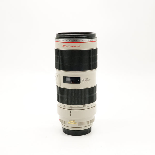 Pre-Owned Canon EF 70-200mm f/2.8 L IS II USM Lens SN: 9220008714 with Caps, Hood (Second Hand)