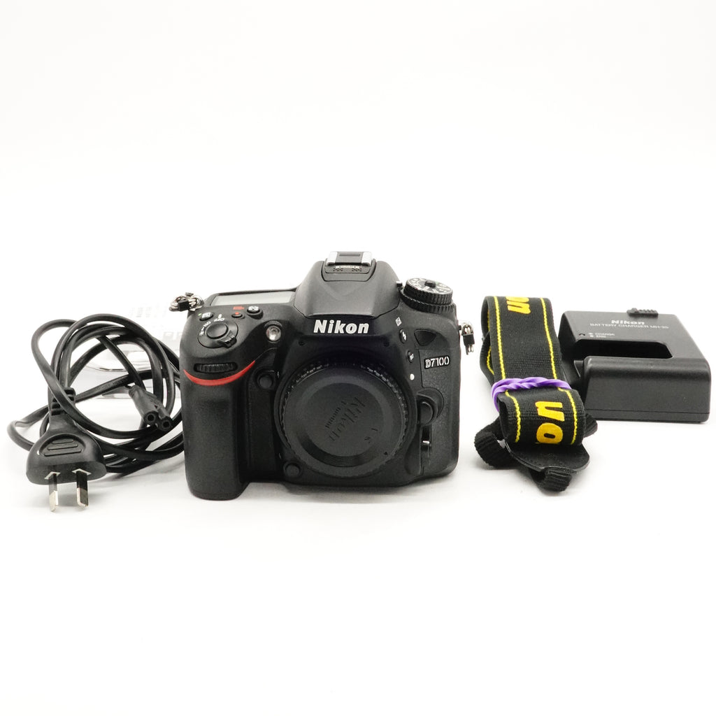 Pre-Owned Nikon D7100 DSLR Body With Strap, Body Cap, Battery, Charger SN: 6204293 (Second Hand)