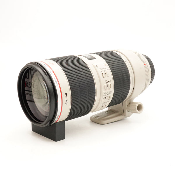 Pre-Owned Canon EF 70-200mm f/2:8 L IS II USM Lens With F&R Caps, Hood SN: 9220010786 (Second Hand)