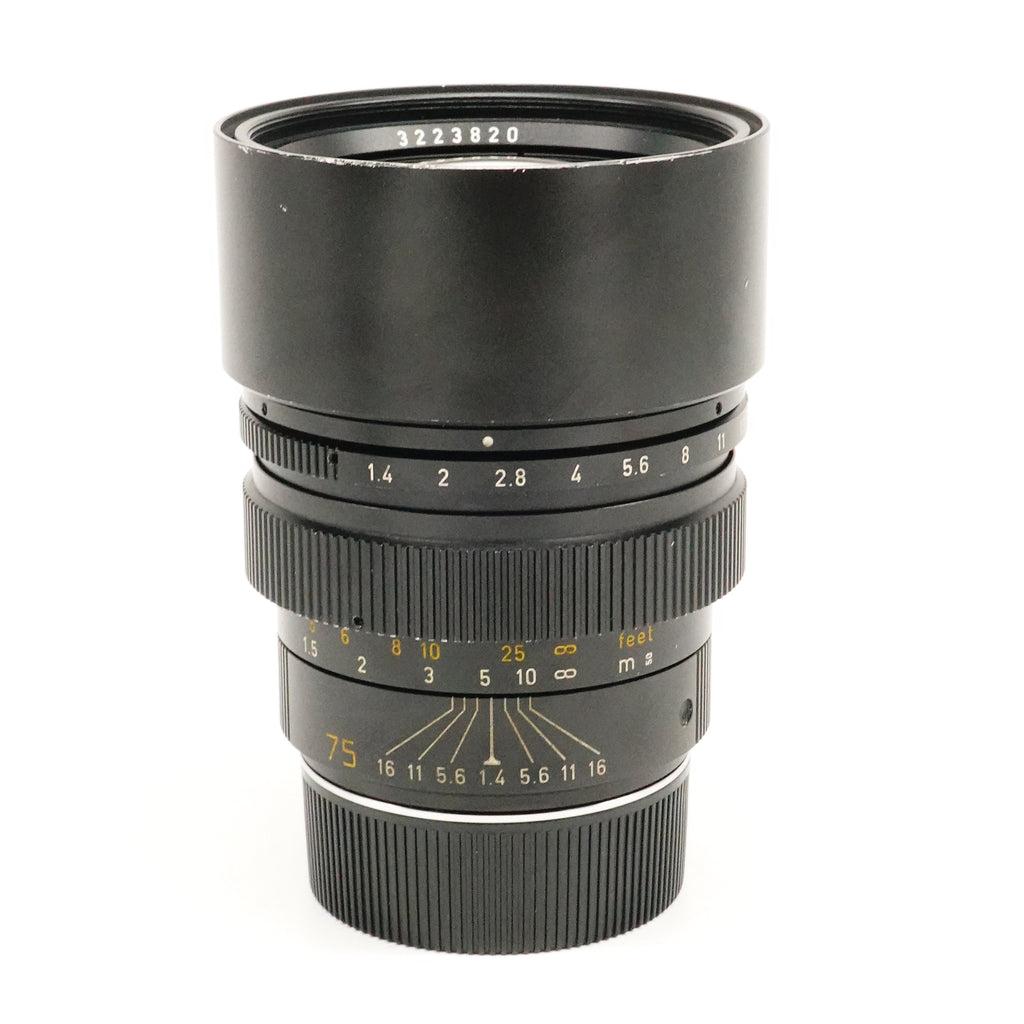 Pre-Owned Leica M 75mm f1.4 Summilux Lens Made in 1982 With Caps SN: 3223820 (Second Hand)