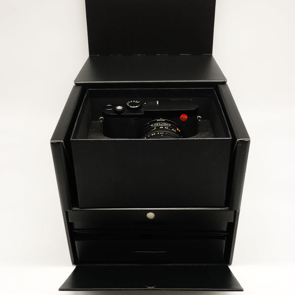 Pre-Owned Leica Leica Q3 Digital Camera, AS NEW, One Owner from New, With Box, Charger, Body Cap, USB Cable, Battery SN: 5729658 (Second Hand)