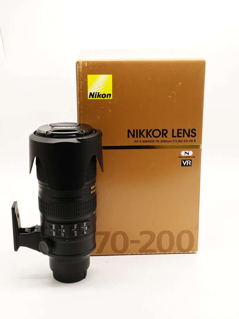 Pre-Owned Nikon AF-S NIKKOR 70-200mm f/2.8G ED VR II Lens With Box, F&R Caps & Hood, SN: 20429551 (Second Hand)
