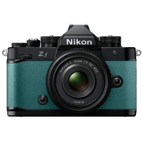 Nikon Zf + Nikkor Z 40mm f/2 SE - Teal Blue