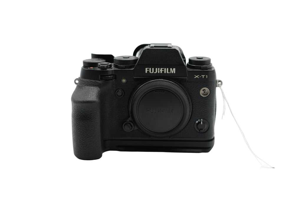 FUJIFILM X-T1 Mirrorless Camera w/Battery w/L Bracket & Battery 41M3592 (Second Hand)