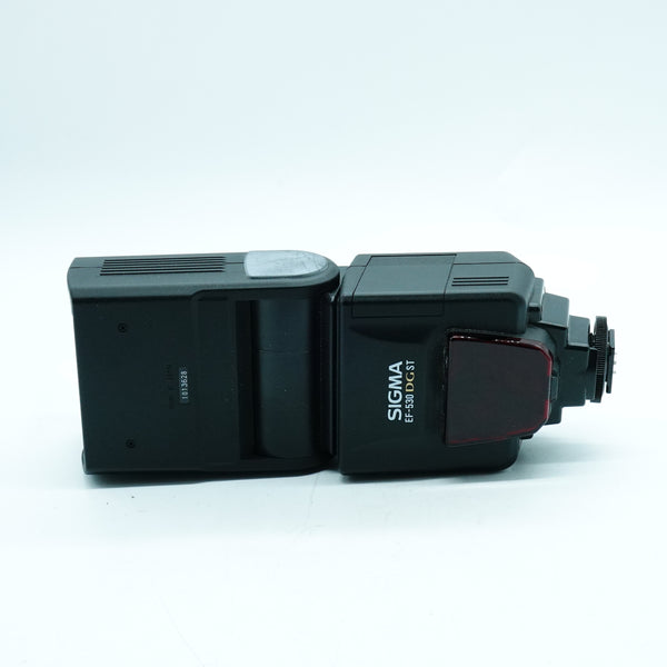 Pre Owned Sigma EF-530 DG ST Flash For Canon SN: 1013628