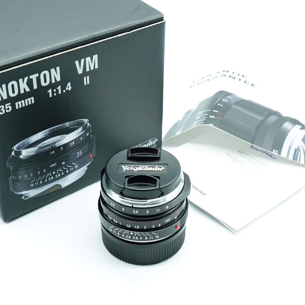 Pre Owned Voigtlander M 35mm NOKTON F1.4 II Lens Mint in Box SN: 07326188