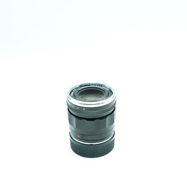 Pre-Owned Voigtlander M 50mm APO-Lanthar ASPHERICAL F2 Lens w/Caps SN: 07364096