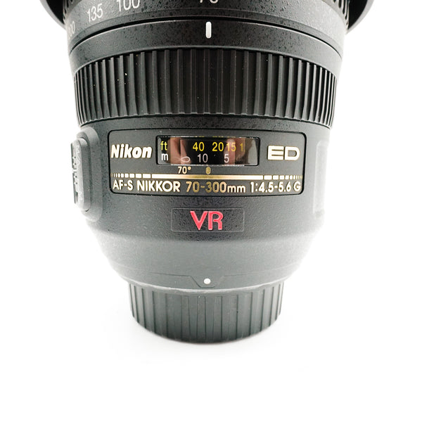 Pre-Owned Nikon AF-S 70-300mm f/4.5-5.6G IF-ED VR w/Caps & Hood 3005070