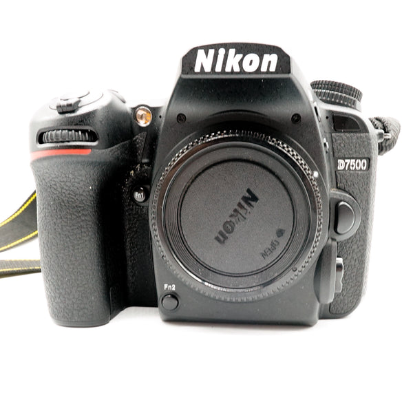 Pre-Owned Nikon D7500 Camera Body w/Batt & Charger SN: 8407319
