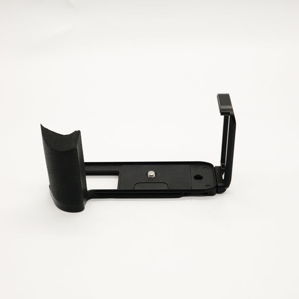 Pre-Owned Leofoto LPF-GFX100RF L-Bracket for Fujifilm GFX100RF Excellent Condition (Second Hand)