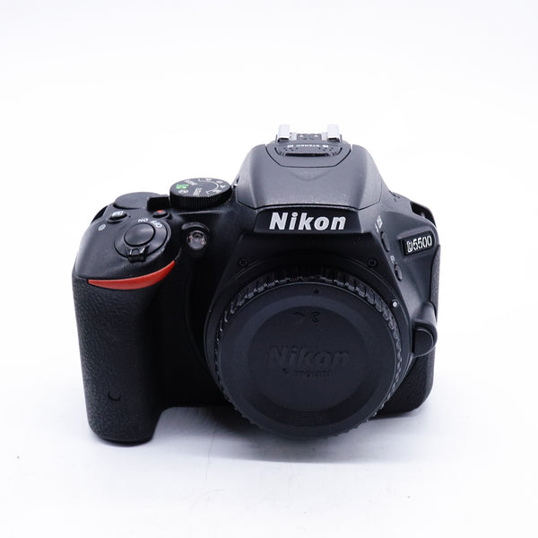 Pre-Owned Nikon D5500 Digital DSLR W/Body Cap, Batt, Book Charger SN: 7114703