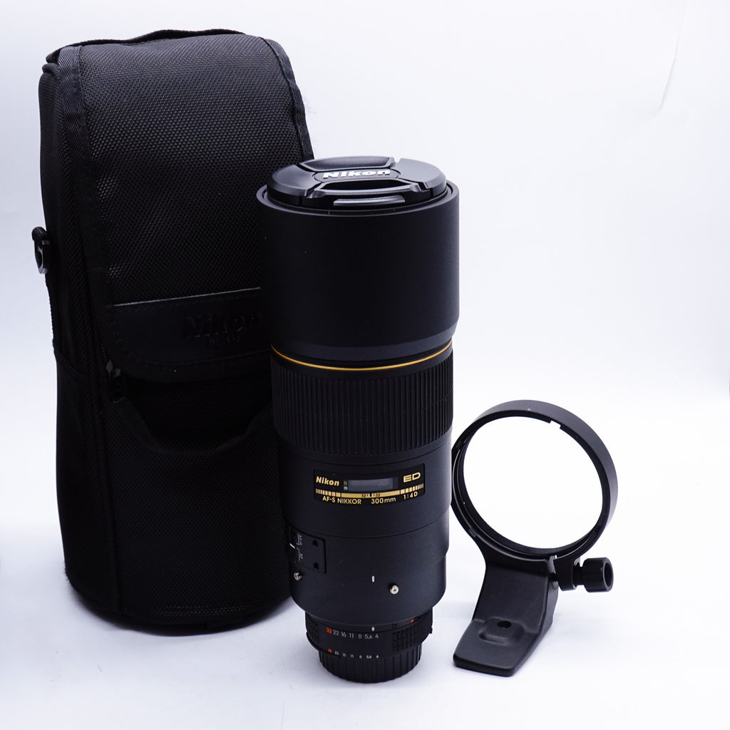 Pre Owned AF-S Nikkor 300mm f4 IF-ED W/ Case, Caps & Hood SN: 335644