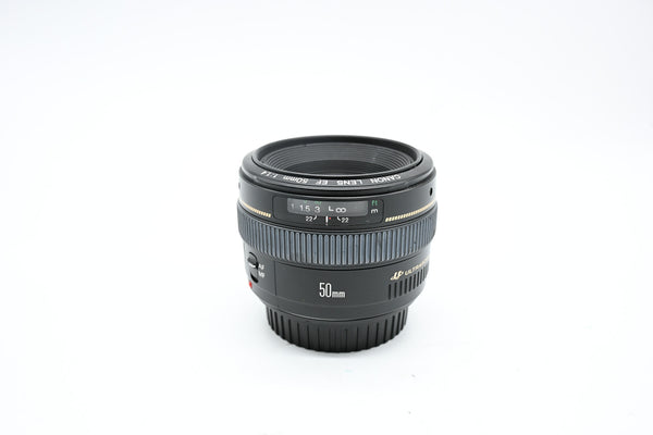 Pre Owned Canon EF 50mm f1.4 USM, W/Caps SN: 34905813