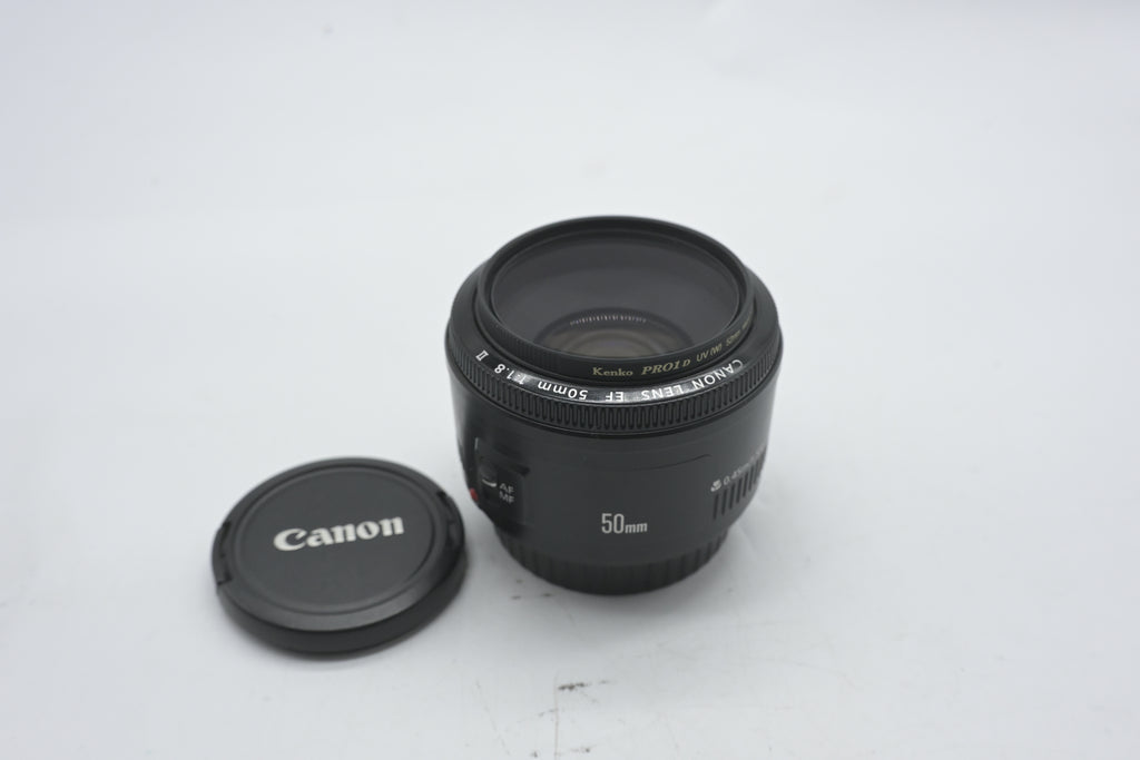 Pre Owned Canon EF 50mm f/1.8 II Lens W/ F&R Caps, Manual SN: 8291046219