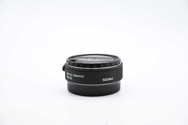 Sigma APO Teleconverter 1.4x EX, Canon W/caps & Pouch SN: 2003016 (Second Hand)
